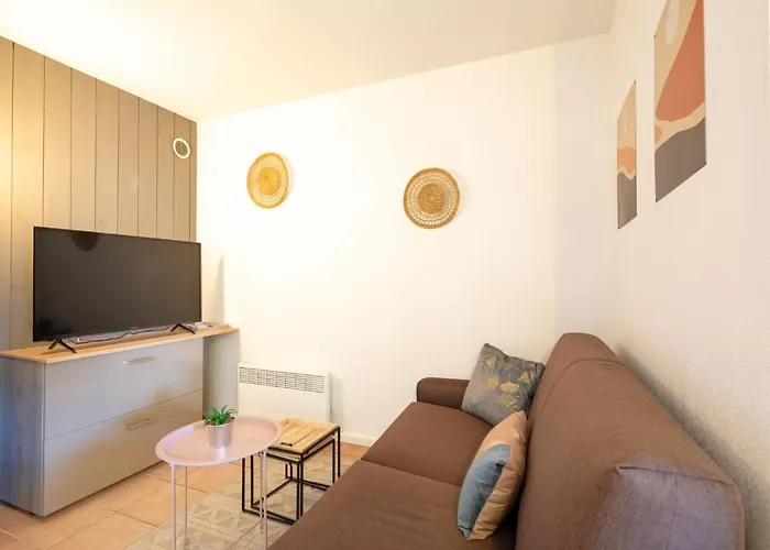 Toscane By Interhome Saint-Raphaël